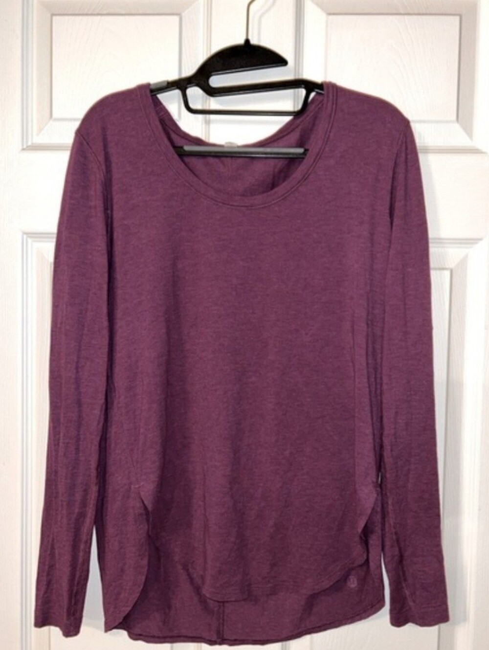 Lulu Lemon Purple Long Sleeve Size 6